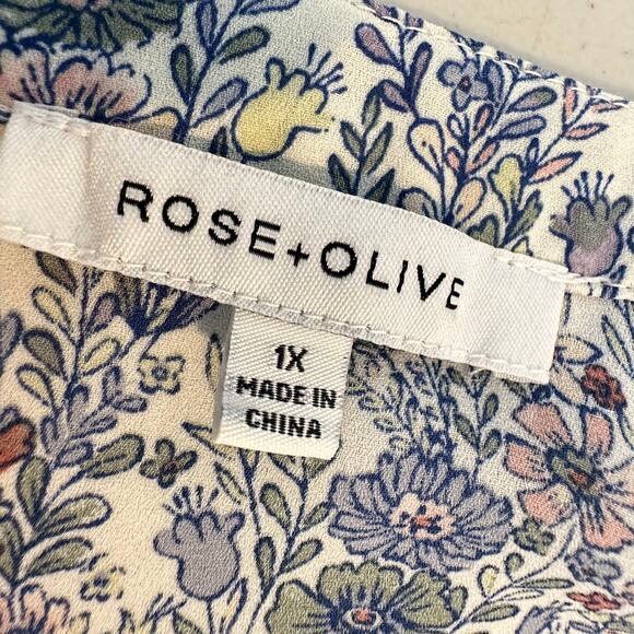 Rose +‎ Olive Pintuck Blouse Blue Floral Top Womans Plus 1X Flowy Cottagecore - Picture 4 of 9